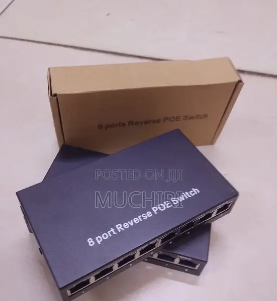 8 Port Reverse PoE Network Distributor - 1