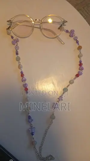 Beaded Fairycore Glasses Chain Charm