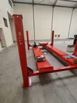 Sunshine Italy 4-Post Car Lift (4 Ton) - 2