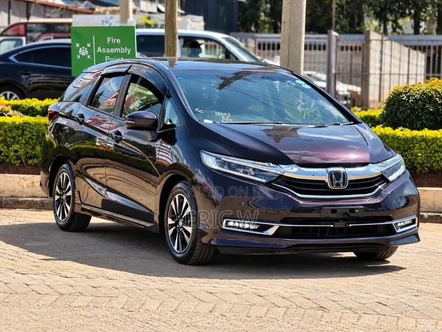 Honda Fit Shuttle 1.5 Hybrid Z Sensing 2019 - 1