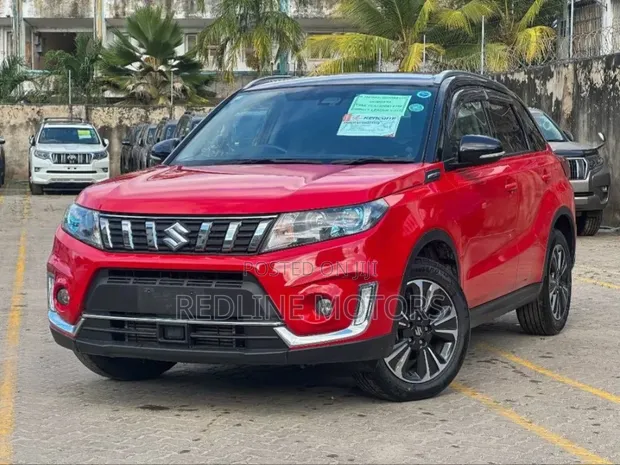 Suzuki Escudo 2019 Red - 1