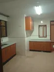 3 Bed Apartment with SQ in Riverside Drive - 3
