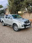 Toyota Hilux 2012 Silver - 1