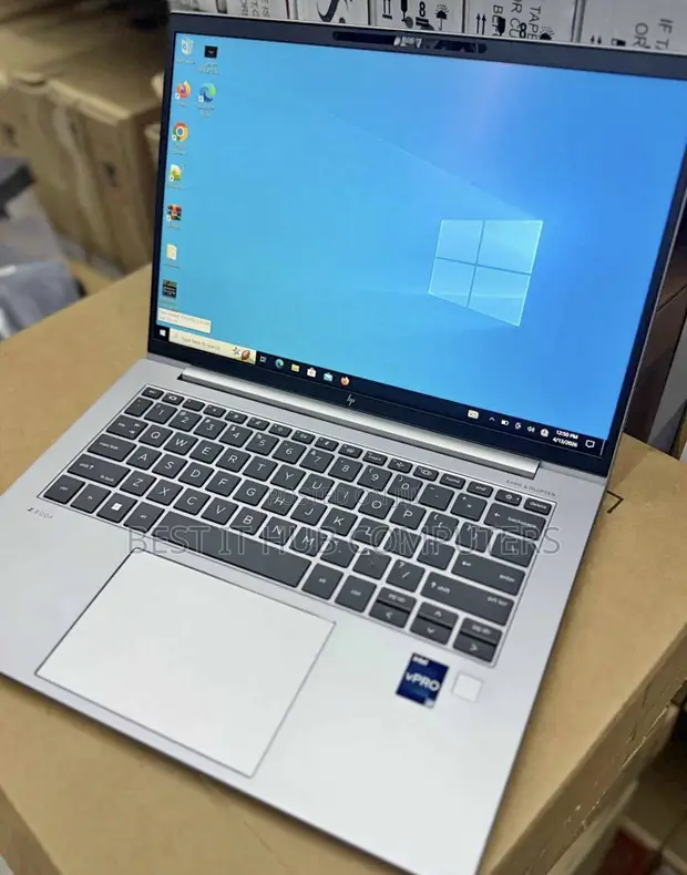 HP ZBook Firefly G9 Laptop - Core i7, 16GB RAM, 512GB SSD - 1