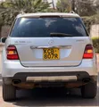 Mercedes-Benz M Class 2010 Silver - 2