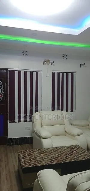 Horizontal Blinds for Office Windows