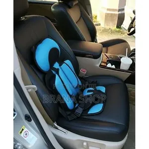 Durable Blue Baby Car Seat - Portable Safety Design