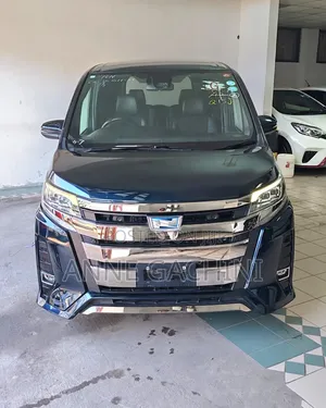 Toyota Noah 1.8 FWD Hybrid (Viti 7) 2019 Bluu