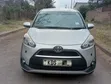 Toyota Sienta 2017 Silver - 1