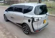 Toyota Sienta 2017 Silver - 5