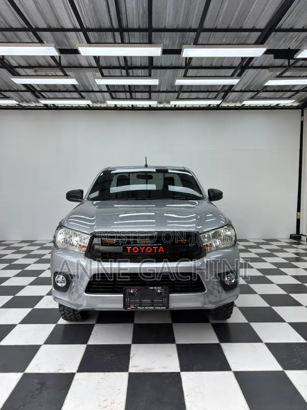 Toyota Hilux Single Cab 2019 - 1