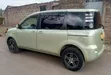 Toyota Sienta 2010 Green - 5