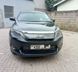 Toyota Harrier 2015 - Matt Black
