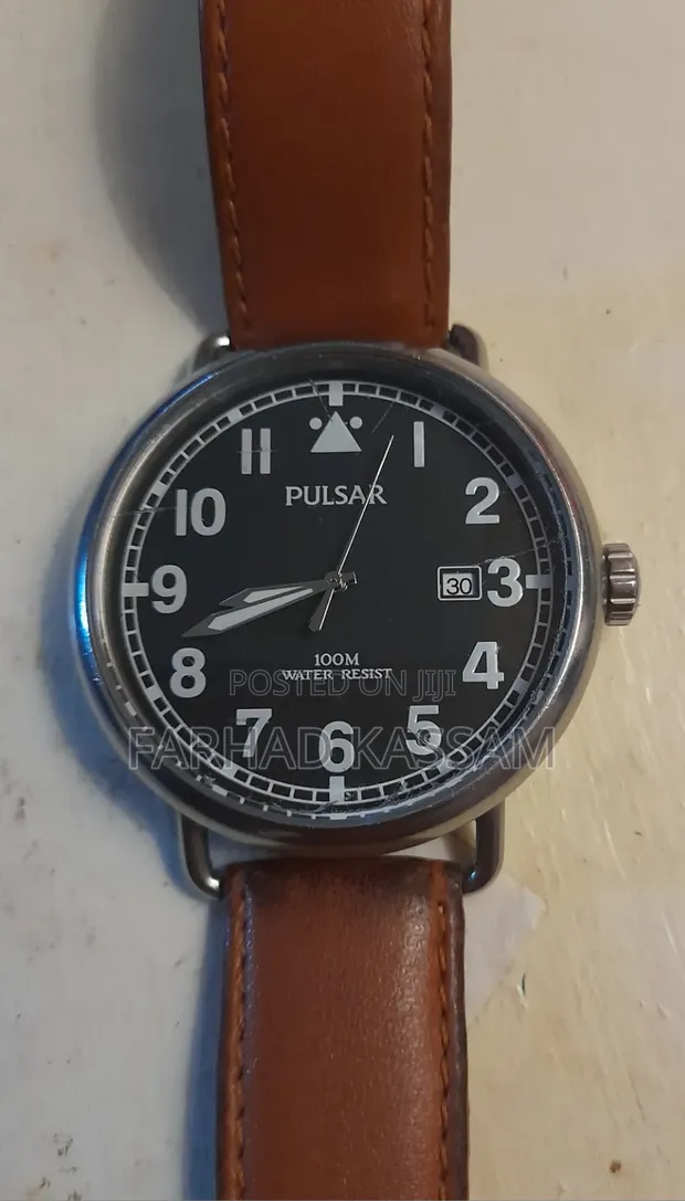 Pulsar Wrist Watch with Date - 1