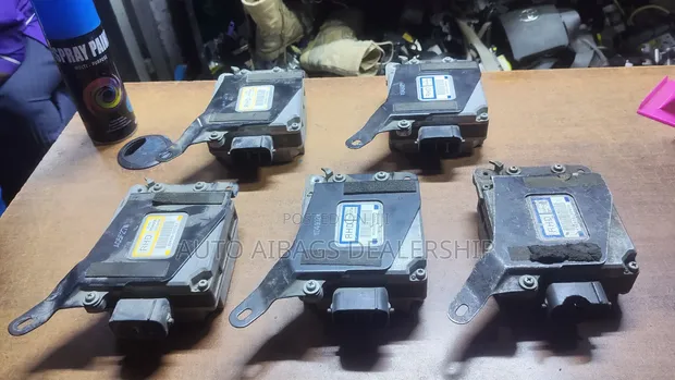 Power Steering Computers for Toyota Crown & Mark X - 1