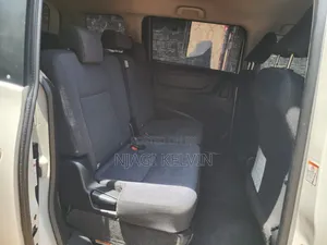 Toyota Sienta 2016 White