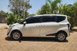 Toyota Sienta 2016 Nyeupe - 3