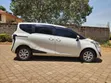 Toyota Sienta 2016 Nyeupe - 5