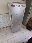 Hitachi Fridge Milango Miwili na Freezer - Inahitaji Gesi - 2