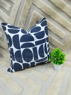 Premium Quality Cristin Throw Pillows