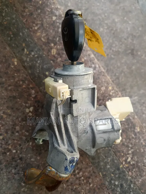 Toyota Noah Ignition Switch (Used) - 1