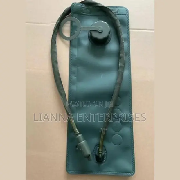 3 Litre Water Bladder - 1
