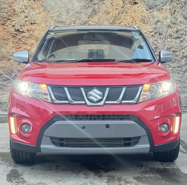 Suzuki Escudo 2019 Red - 1