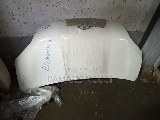 Bonnet ya Toyota Passo Moda 2018/2019 - 1