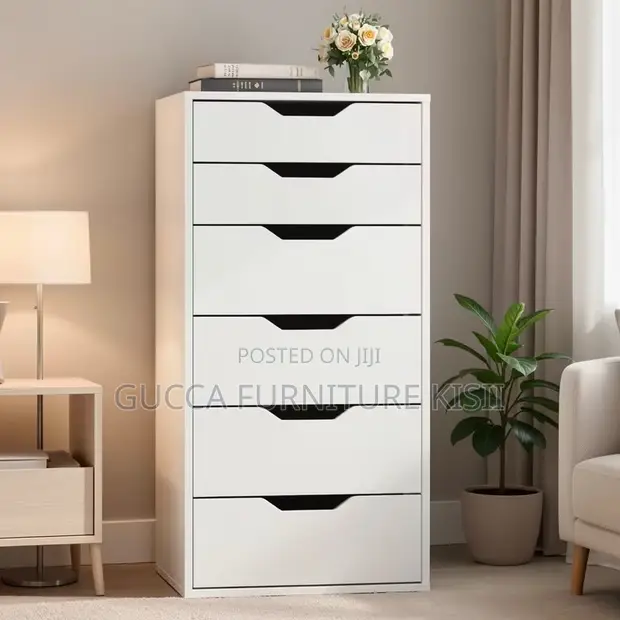 Handle-Free Chest of Drawers - 1
