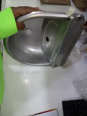 Kinywaji Kisafishaji cha Ng'ombe cha Chuma cha Kutolea Moja kwa Moja