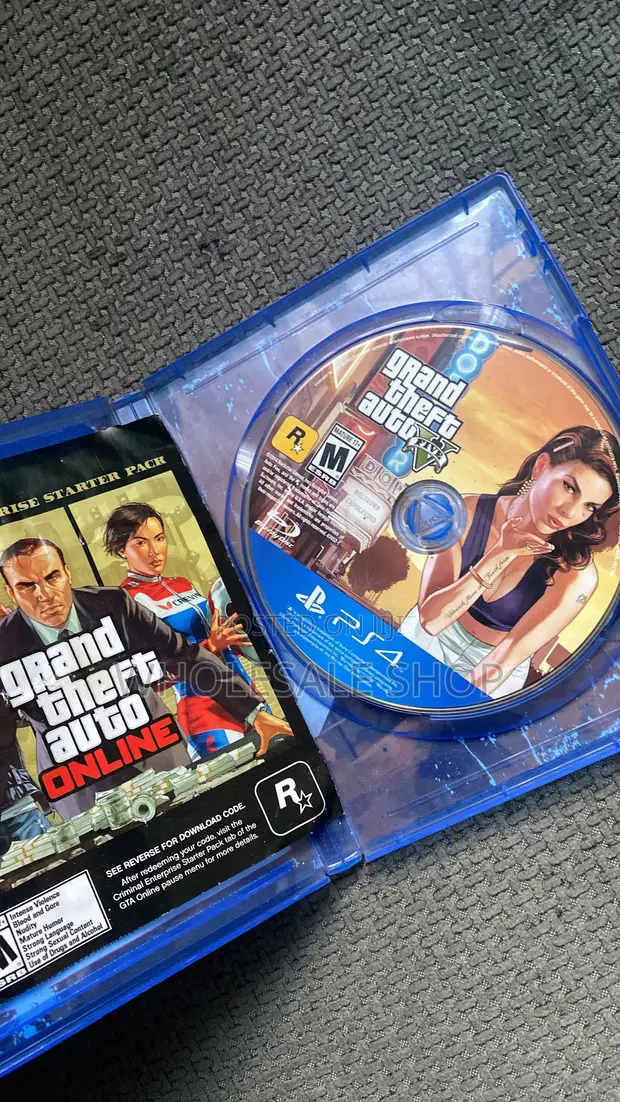 Grand Theft Auto 5 (GTA V) PS4 - 1
