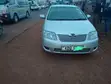 Toyota Corolla 2005 Nyeupe - 4
