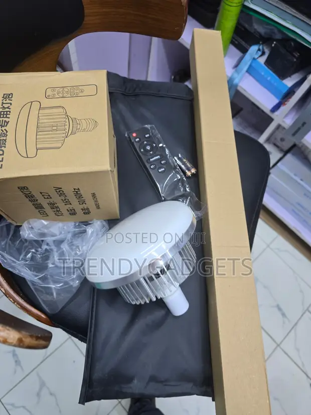 E27 85W Dimmable LED Photo Studio Light Bulb with Remote - 1