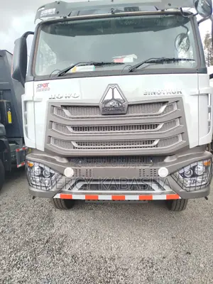 Sinotruk HOWO-NX 266hp Lori la Tipper