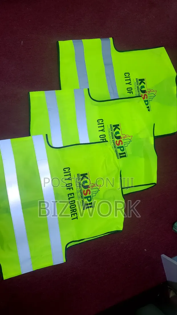 Uchapishaji wa Jaketi za Kujionyesha za Kufata Mwanga - 1