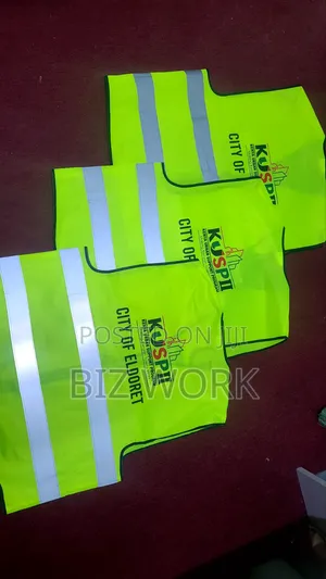Uchapishaji wa Jaketi za Kujionyesha za Kufata Mwanga