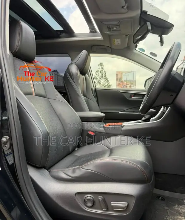 Toyota RAV4 Adventure AWD 2020 Nyeusi - 1