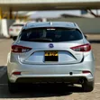 Mazda Axela 2017 Nyeupe - 2