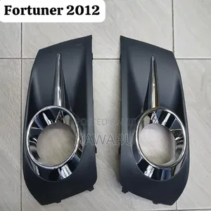 Toyota Fortuner 2012 Fog Light Covers (Chrome)