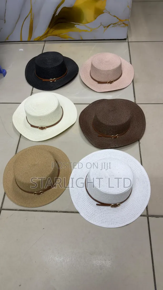 Packable Woven Straw Sun Visor na Faux-Leather Band - 1