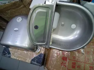 Farm-Friendly Stainless Steel Automatic Waterer for Cows