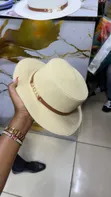 Kofia ya Majira ya Joto ya Ufukweni na Kifungo cha Mkanda wa Ngozi - 1
