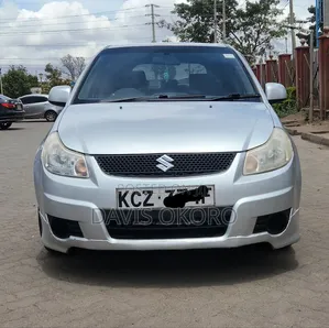 Suzuki SX4 2013 Nyeupe