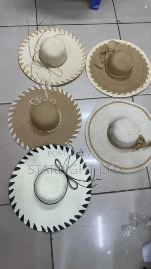 Women's Wide Brim Floppy Straw Sun Hat