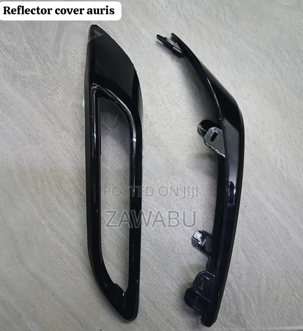 Bumper Reflector Cover Toyota Auris 2017 - 1