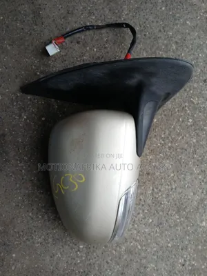 Kioo cha Ndani cha Toyota Passo 2013