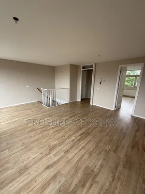 SPC Vinyl Flooring | Isiyoingiza Maji Mbao | KSh 2,399/m2
