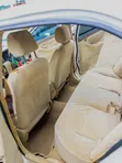 Toyota Corolla 2000 Nyeupe - 3