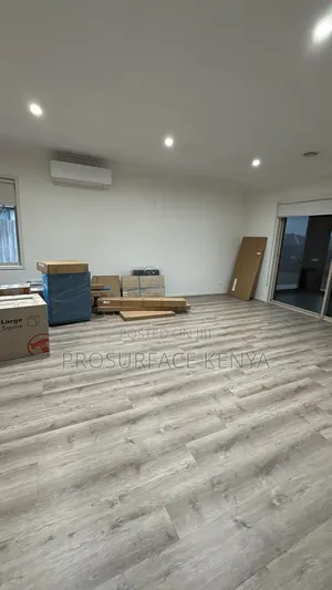 SPC Floor Tiles | Sakafu Vinyl Isiyoingiza Maji KSh 2,399/m2