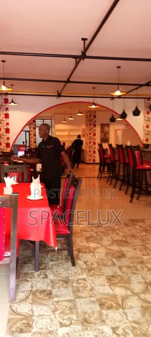 Mgahawa Uliojengwa Kikamilifu Unauzwa, Lavington